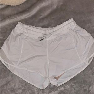 Lululemon Hotty Hot Short